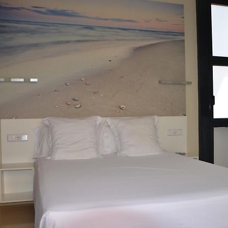 Apartamento Playa Costa Barcelona 말그라트데마르 외부 사진