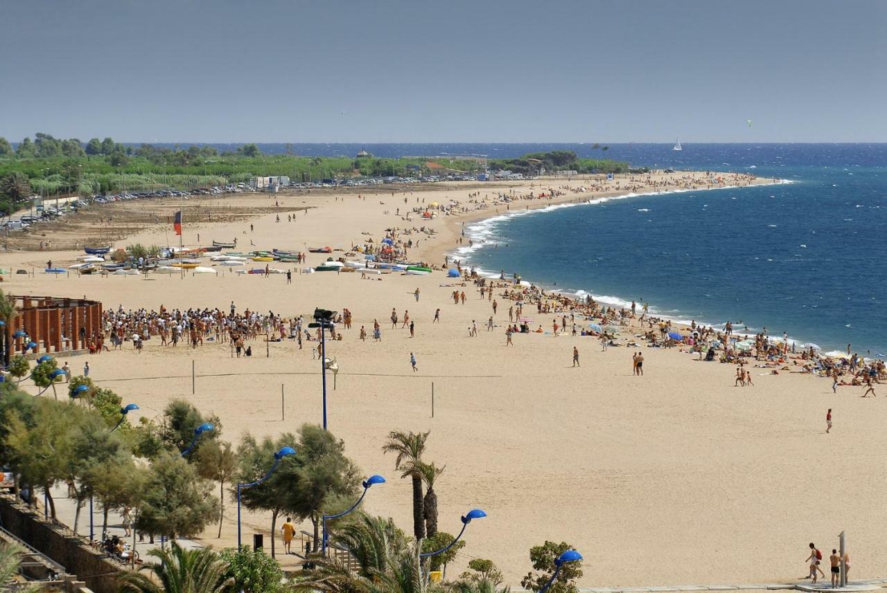 Apartamento Playa Costa Barcelona 말그라트데마르 외부 사진